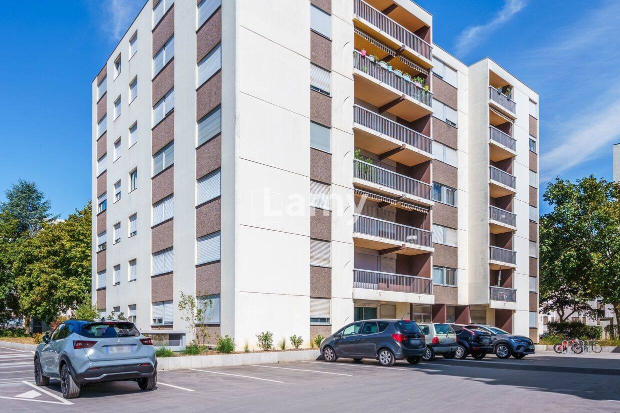 Appartement 2 pièces 56 m² · à Dijon · 55,7 m² · 119 900 €