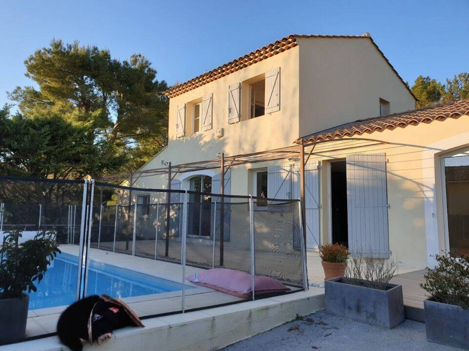 Maison 6 pièces 123 m² · à Aix-en-Provence · 123 m² · 3 200 €/mois