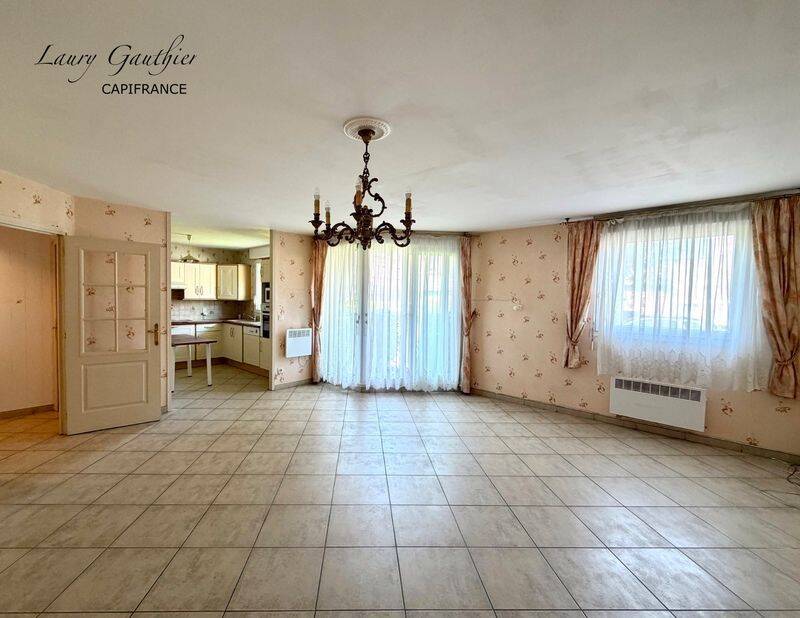 Appartement 3 pièces 79 m² · à Comines · 79 m² · 210 000 €