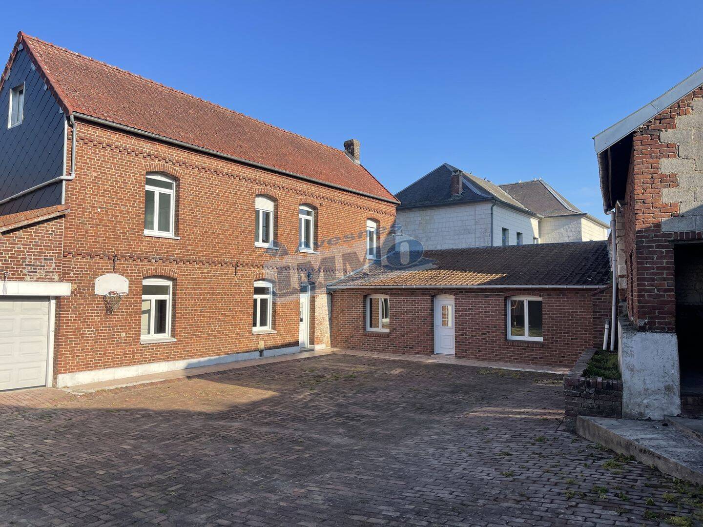 Maison 7 pièces 149 m² · à Beaumetz-lès-Loges · 149 m² · 213 000 €