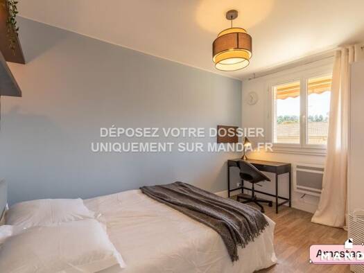 Colocation à louer 592 € 4 pièces 1 chambre 64 m² 2ème étage Claveliere-Malletiere Oullins-Pierre-Bénite 69600