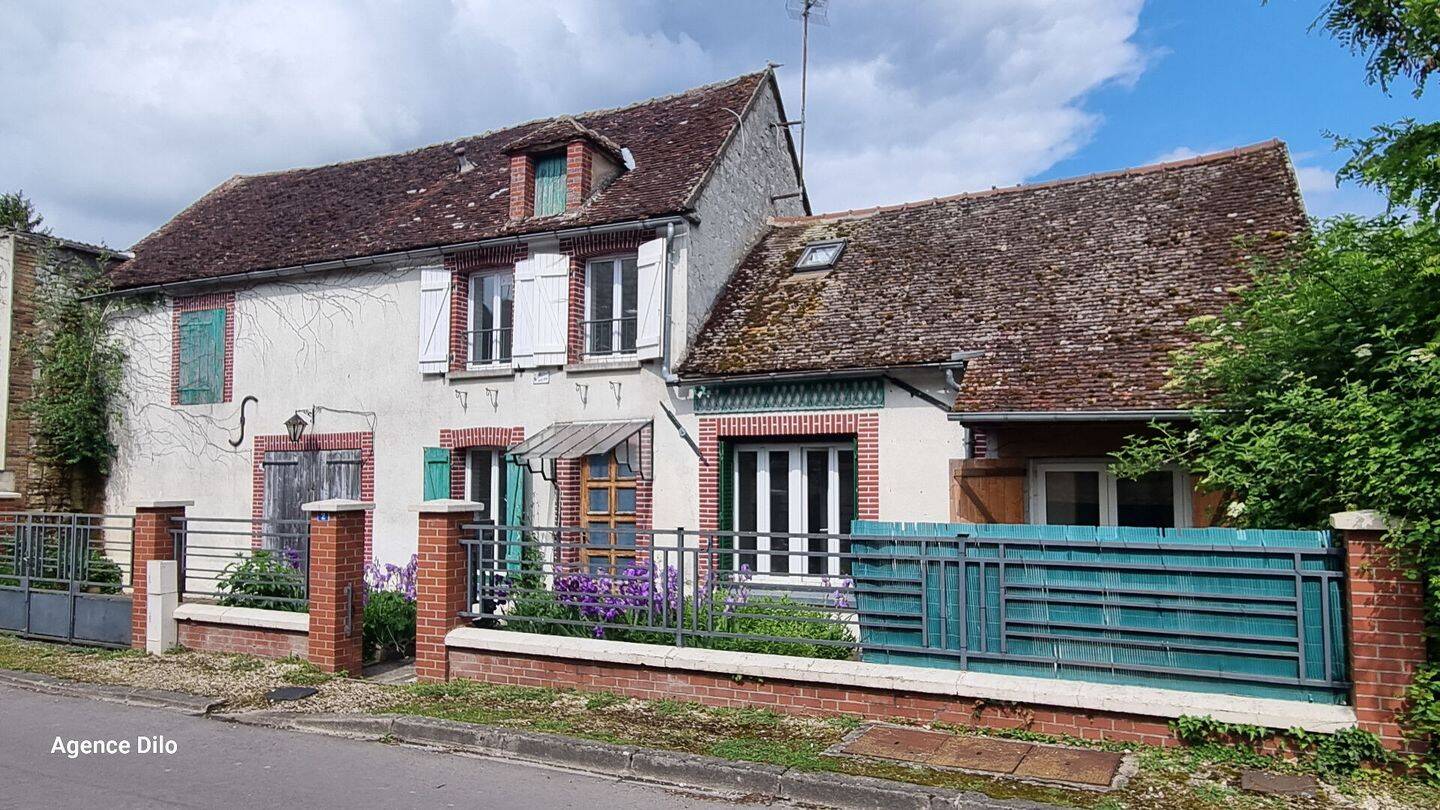 Maison 3 pièces 84 m² · à Venizy · 84 m² · 69 000 €