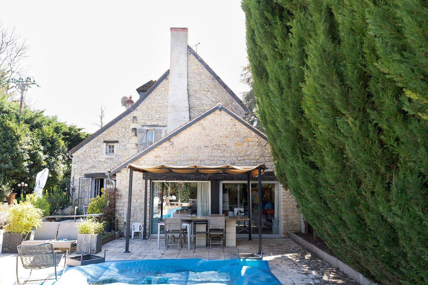 Maison 6 pièces 220 m² · à Saint-Martin-d'Heuille · 220 m² · 420 000 €