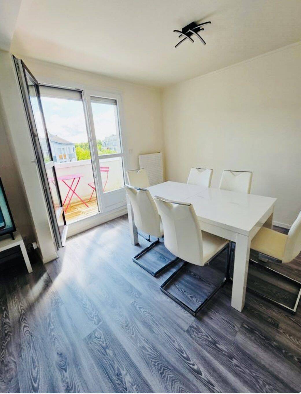 Appartement 4 pièces 84 m² · à Joué-lès-Tours · 84 m² · 183 000 €