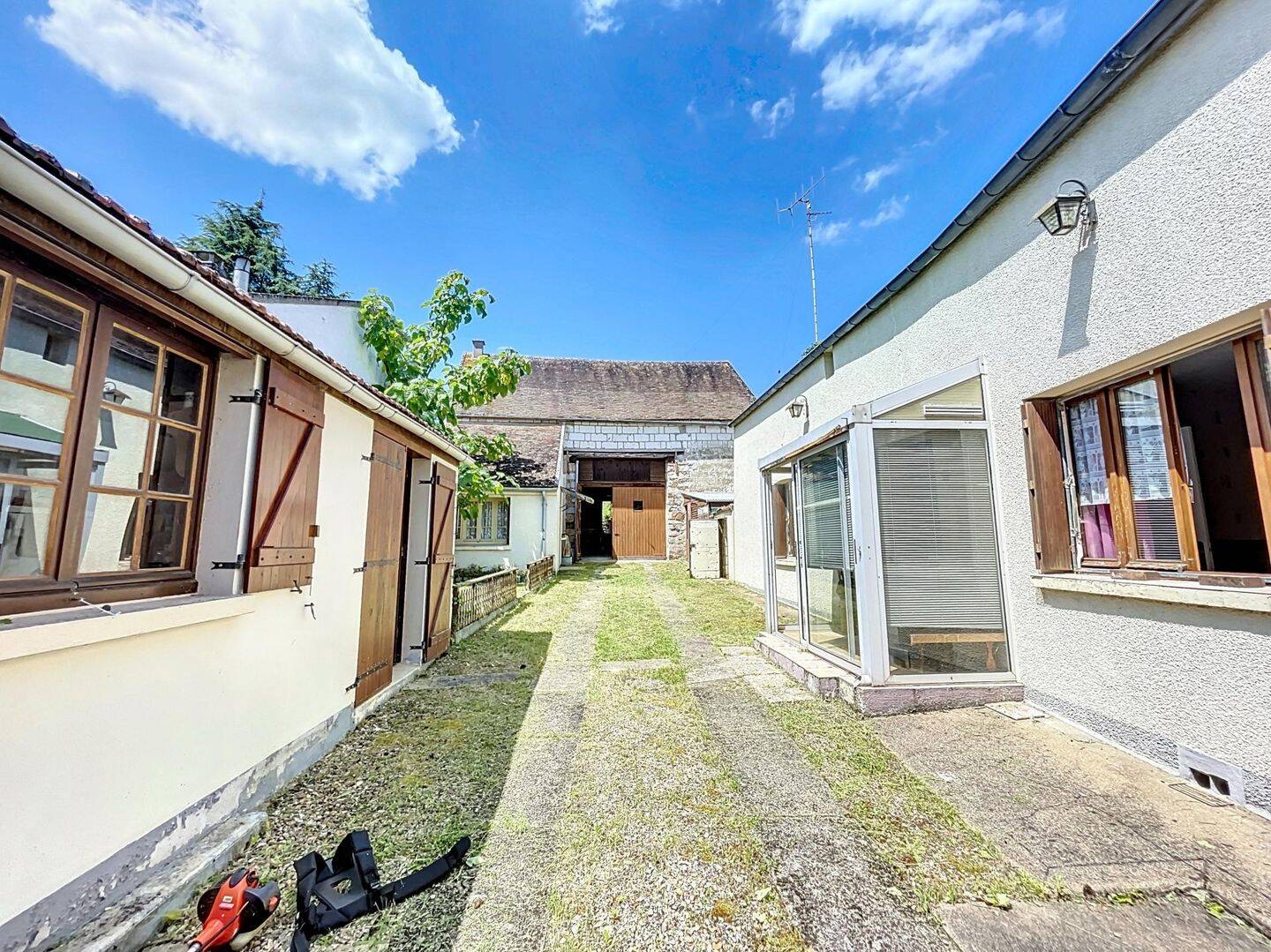 Maison 4 pièces 73 m² · à Michery · 73 m² · 96 000 €