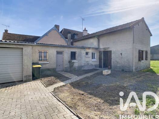 Maison à vendre 97 500 € 3 pièces 2 chambres 112 m² 743 m² de terrain Connantre 51230