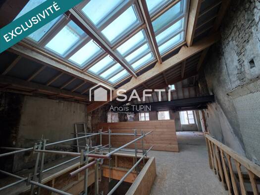 Immeuble à vendre 99 000 € 300 m² Salins-les-Bains 39110
