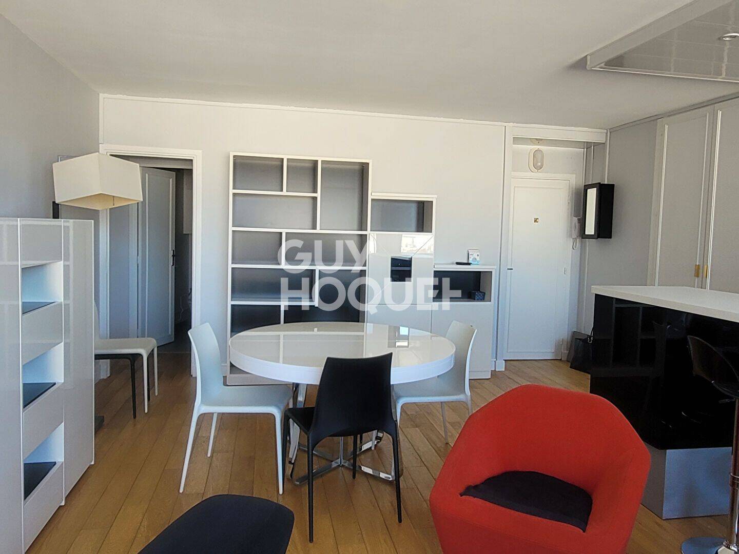 Appartement 2 pièces 55 m² · à Paris 20ème Arrondissement · 55,4 m² · 1 700 €/mois