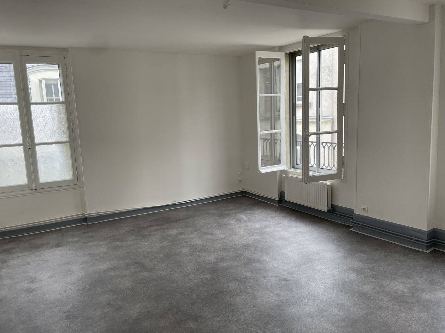 Appartement 4 pièces 84 m² · à Châtellerault · 83,5 m² · 590 €