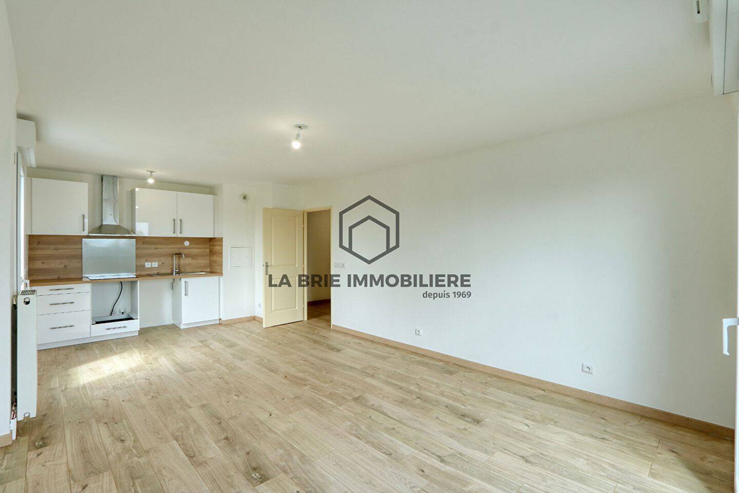 Appartement 2 pièces 51 m² · à Villecresnes · 51 m² · 218 000 €
