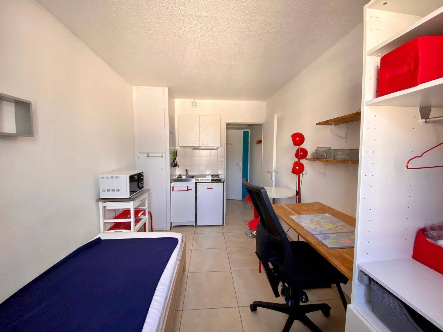 Appartement 1 pièce 13 m² · à Tours · 13,4 m² · 325 €