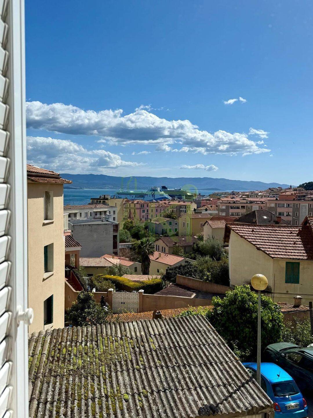 Appartement 3 pièces 73 m² · à Ajaccio · 72,6 m² · 242 000 €
