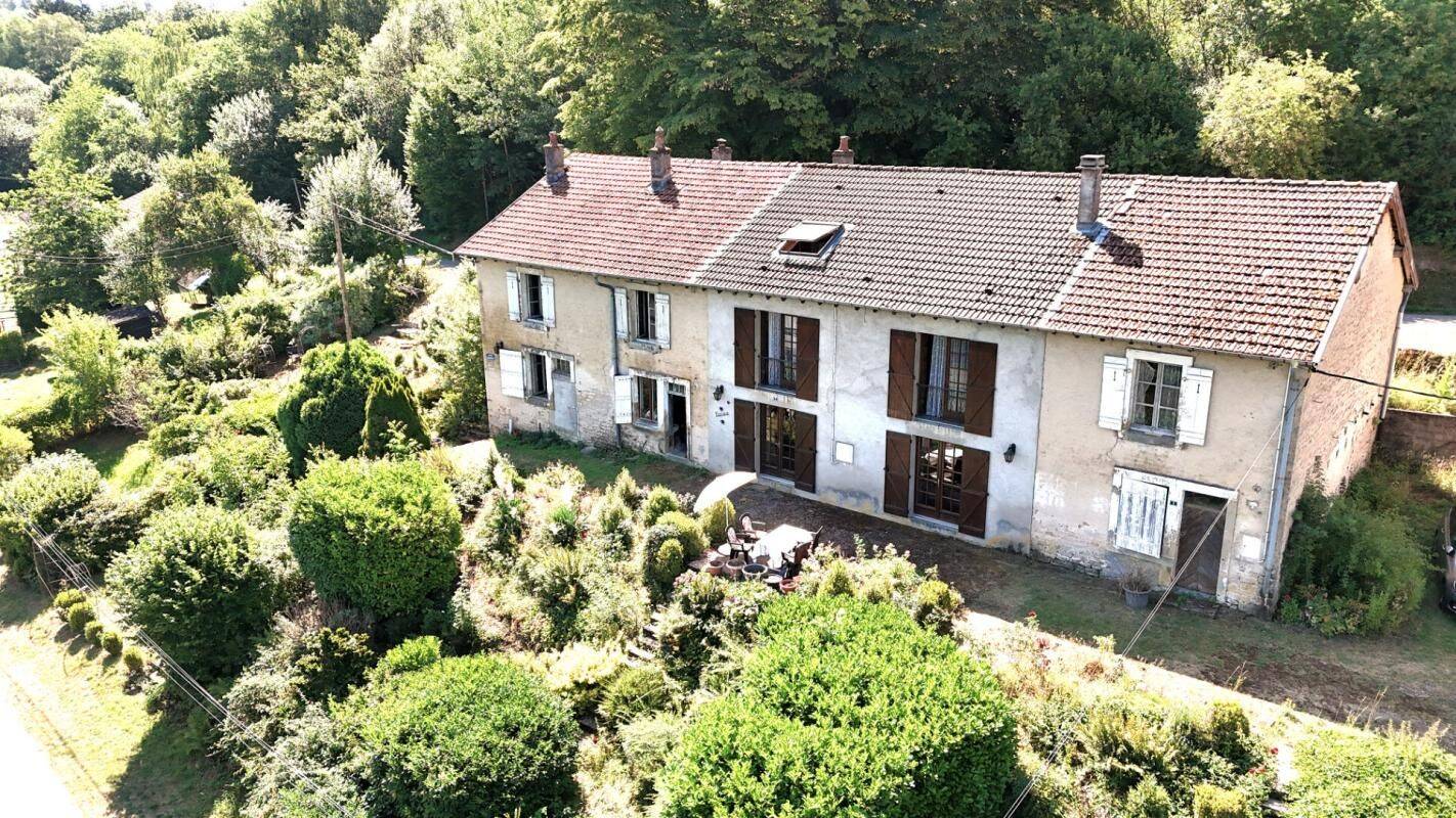 Maison 4 pièces 129 m² · à Hennezel · 129 m² · 119 000 €