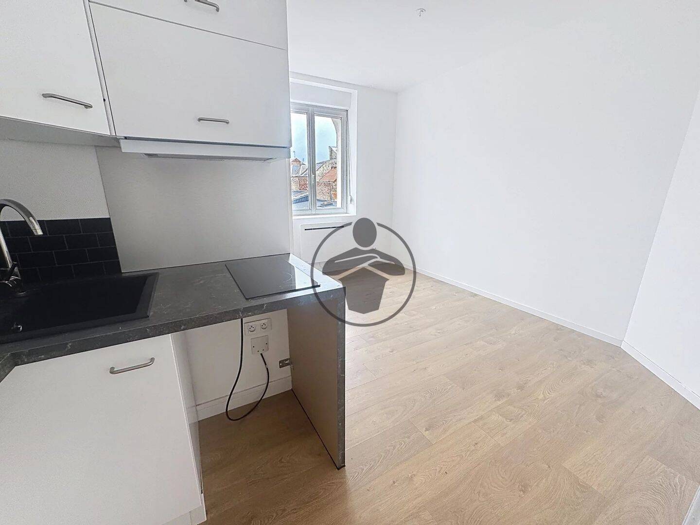 Appartement 2 pièces 24 m² · à Saint-Quentin · 23,8 m² · 450 €