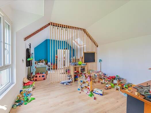 Maison de plain-pied à vendre 369 000 € 7 pièces 5 chambres 180 m² 750 m² de terrain Langeais 37130