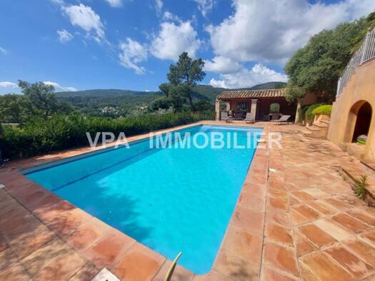 Villa à vendre - Première occupation 998 000 € 6 pièces 4 chambres 150 m² 2 600 m² de terrain Le Plan-de-la-Tour 83120