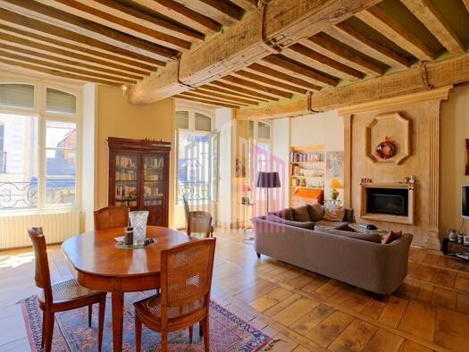 Appartement à vendre 473 000 € 3 pièces 2 chambres 115,9 m² Étage 3/4 Centre Rennes 35000