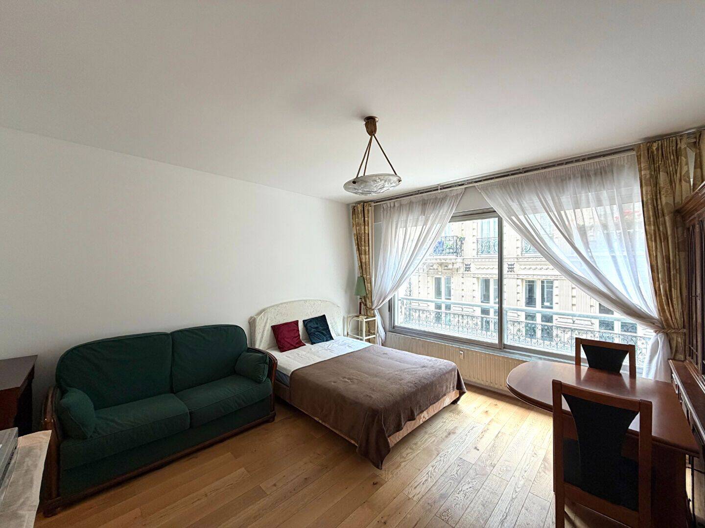 Appartement 1 pièce 29 m² · à Paris 8ème Arrondissement · 29 m² · 1 295 €
