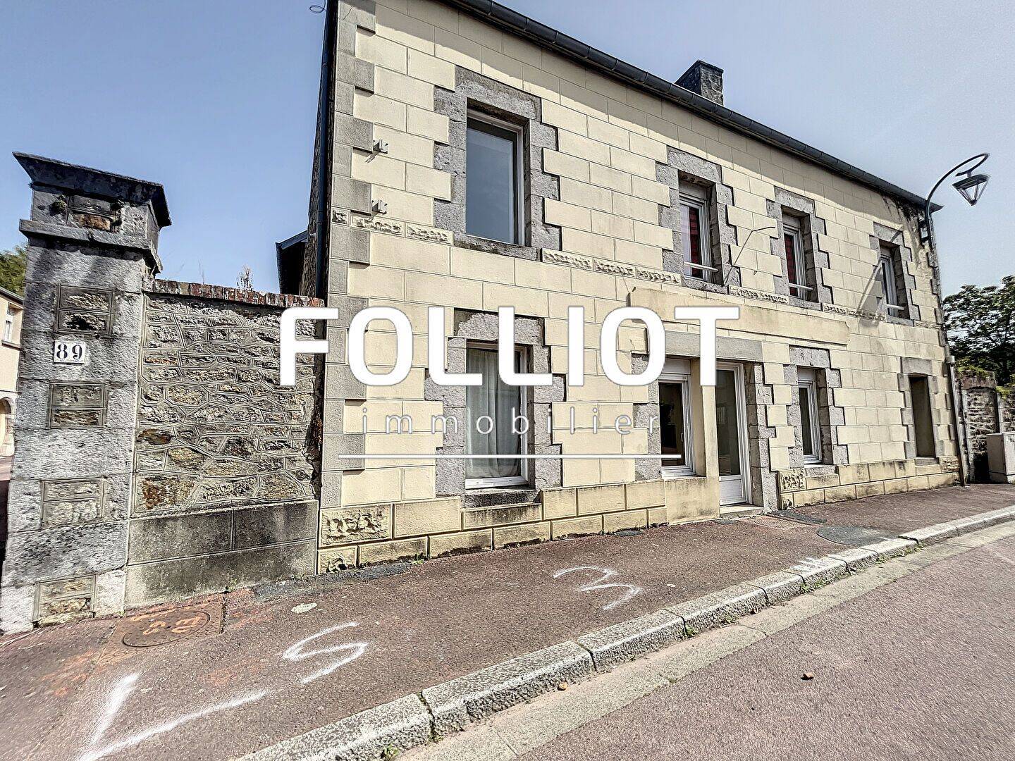 Appartement 4 pièces 64 m² · à Coutances · 63,7 m² · 98 200 €