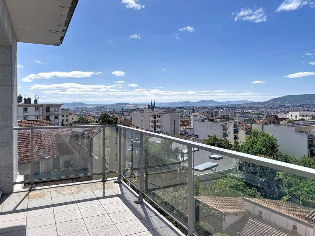 Appartement 5 pièces 108 m² · à Clermont-Ferrand · 108 m² · 229 000 €