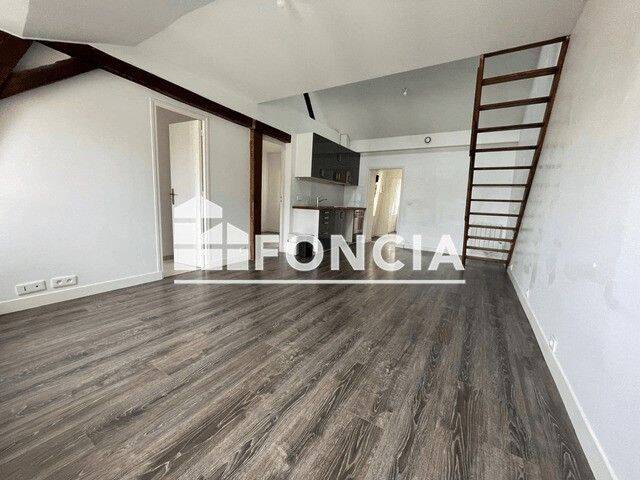 Appartement 3 pièces 55 m² · à Saint-Germain-en-Laye · 55,3 m² · 1 455 €