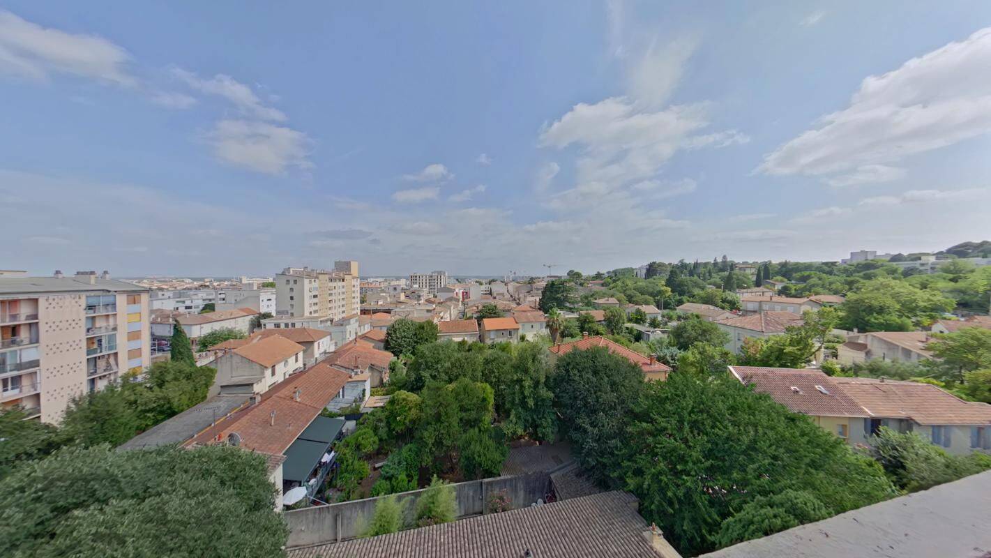 Appartement 5 pièces 82 m² · à Nîmes · 82,3 m² · 149 000 €
