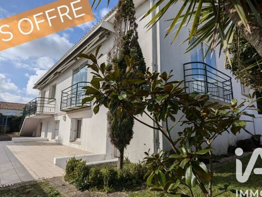 Maison à vendre 260 000 € 7 pièces 4 chambres 176 m² 558 m² de terrain Centre Ville Saint-Hilaire-de-Riez 85270