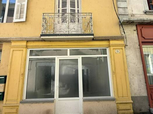 Maison à vendre 120 000 € 5 pièces 4 chambres 88 m² 20 m² de terrain Le Pont-de-Beauvoisin 38480