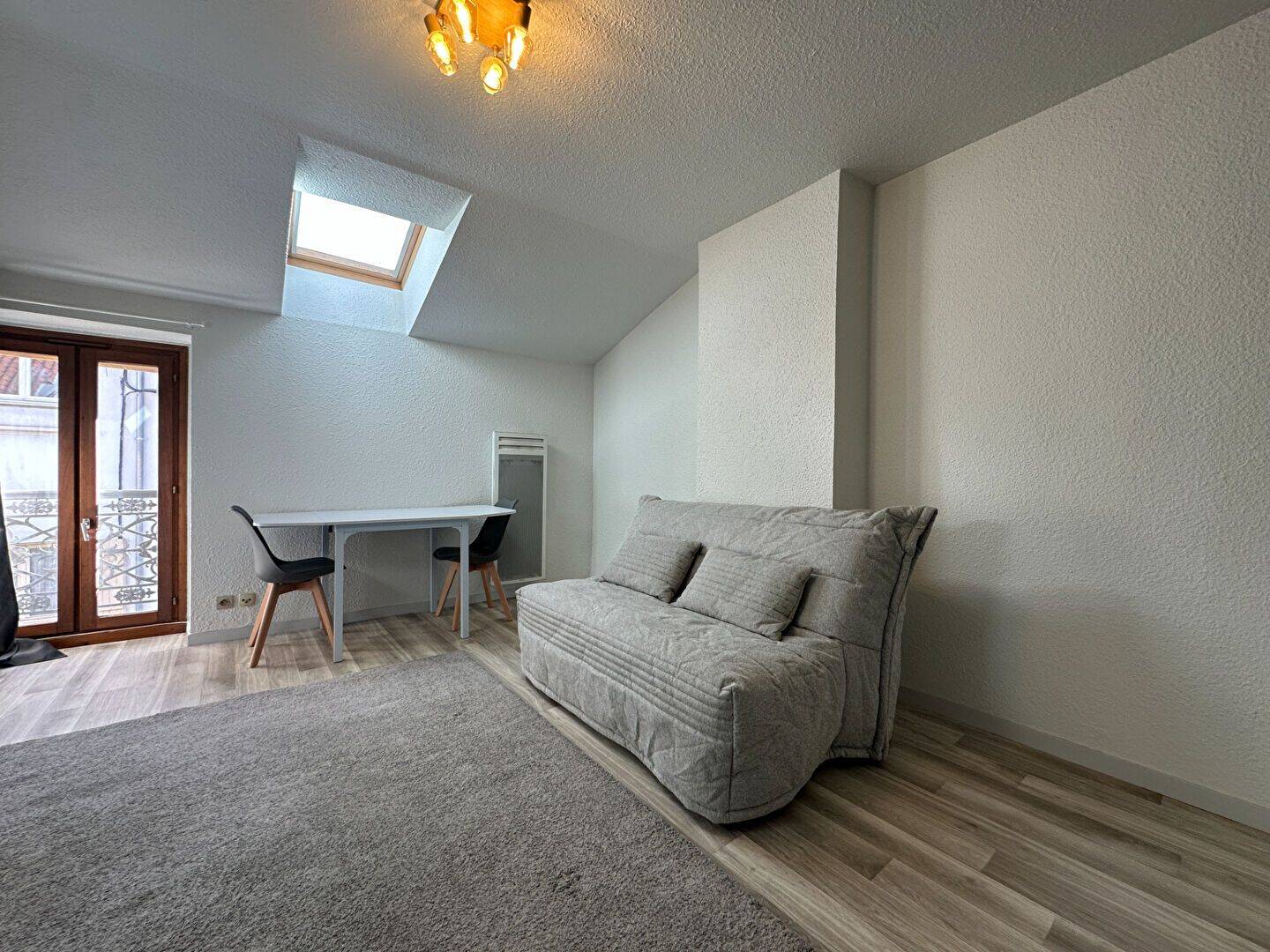 Appartement 1 pièce 23 m² · à Moirans · 23 m² · 375 €/mois