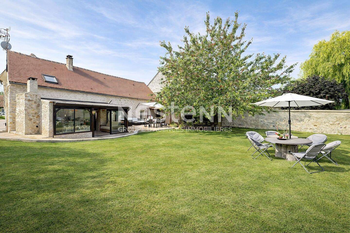 Maison 6 pièces 168 m² · à Chaumont-en-Vexin · 168 m² · 359 000 €