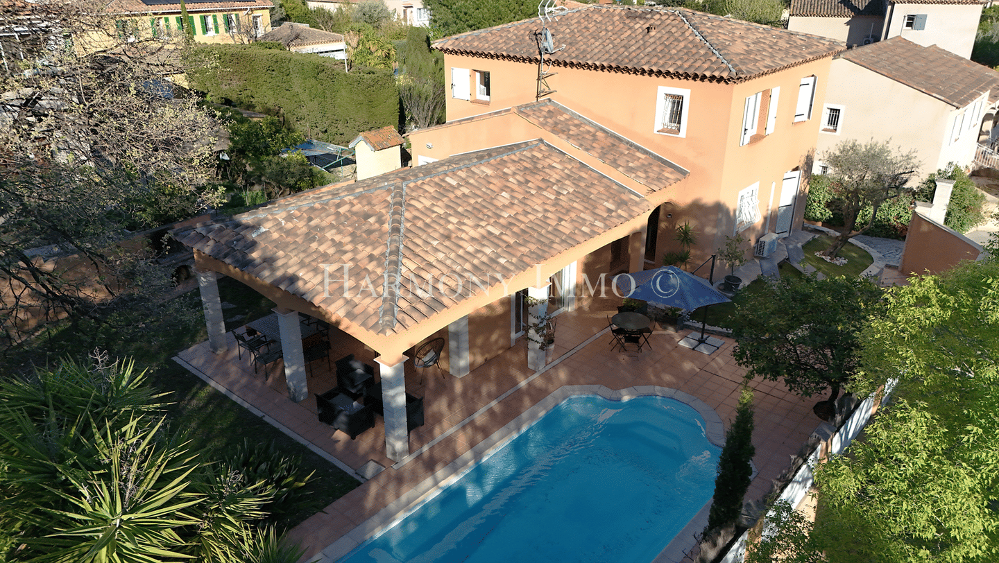 Maison 5 pièces 168 m² · à Toulon · 168 m² · 624 000 €