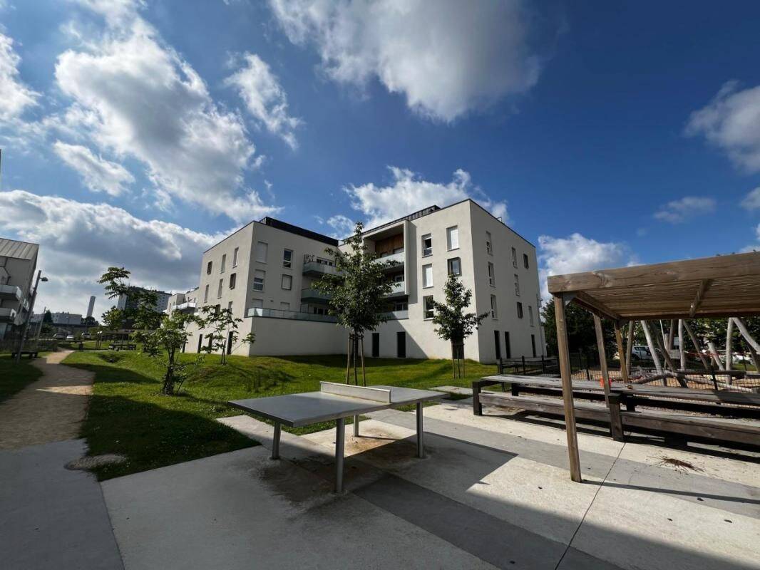 4 pièces 79 m² · à Mont-Saint-Aignan · 79 m² · 1 250 €