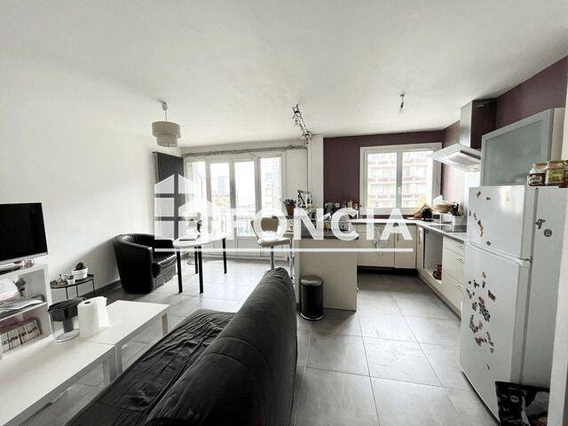 Appartement 3 pièces 54 m² · à Tours · 54,3 m² · 780 €
