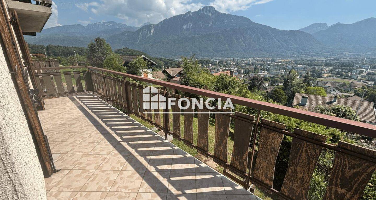 Maison 5 pièces 141 m² · à Bonneville · 140,7 m² · 2 170 €/mois