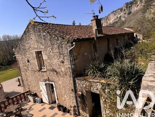 Maison à vendre 139 000 € 5 pièces 4 chambres 160 m² 3 756 m² de terrain Saint-Géry 46330