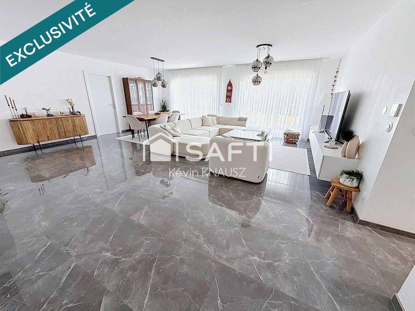 Maison 8 pièces 141 m² · à Vry · 141 m² · 379 000 €