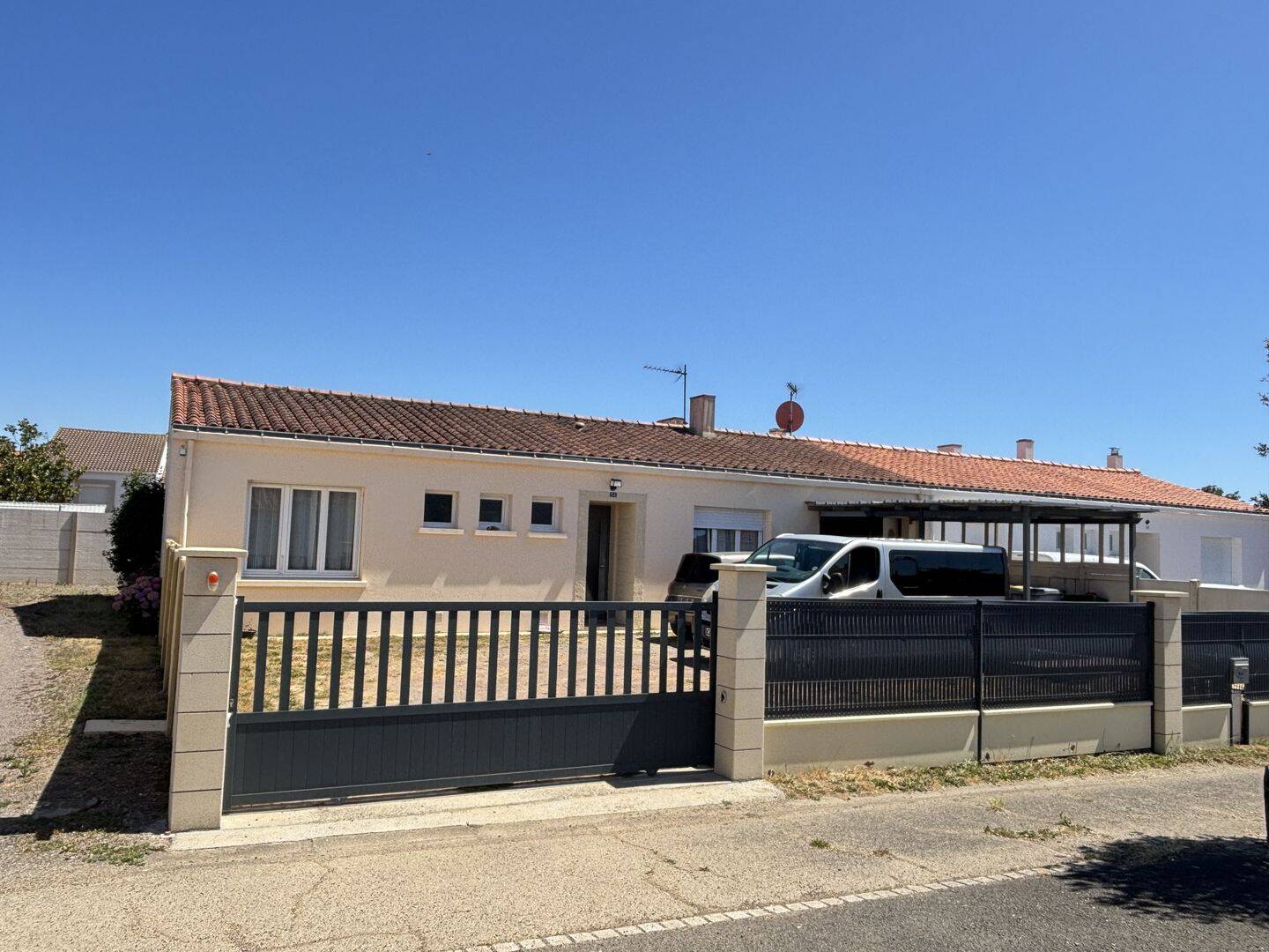 Maison 3 pièces 86 m² · à Saint-Mathurin · 85,6 m² · 240 350 €