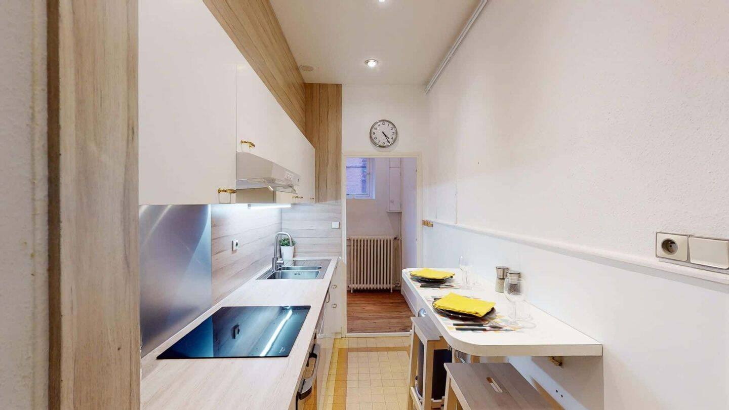 Chambre dans le 13 rue Peyras - Colocation — 12