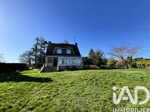 Maison à vendre 147 000 € 4 pièces 3 chambres 108 m² 1 488 m² de terrain Plounévézel 29270