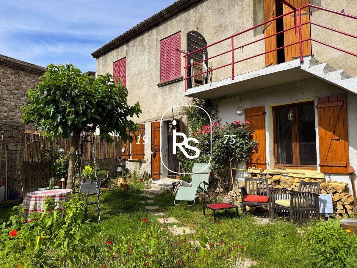 Maison 4 pièces 76 m² · à Jaujac · 76,4 m² · 185 000 €