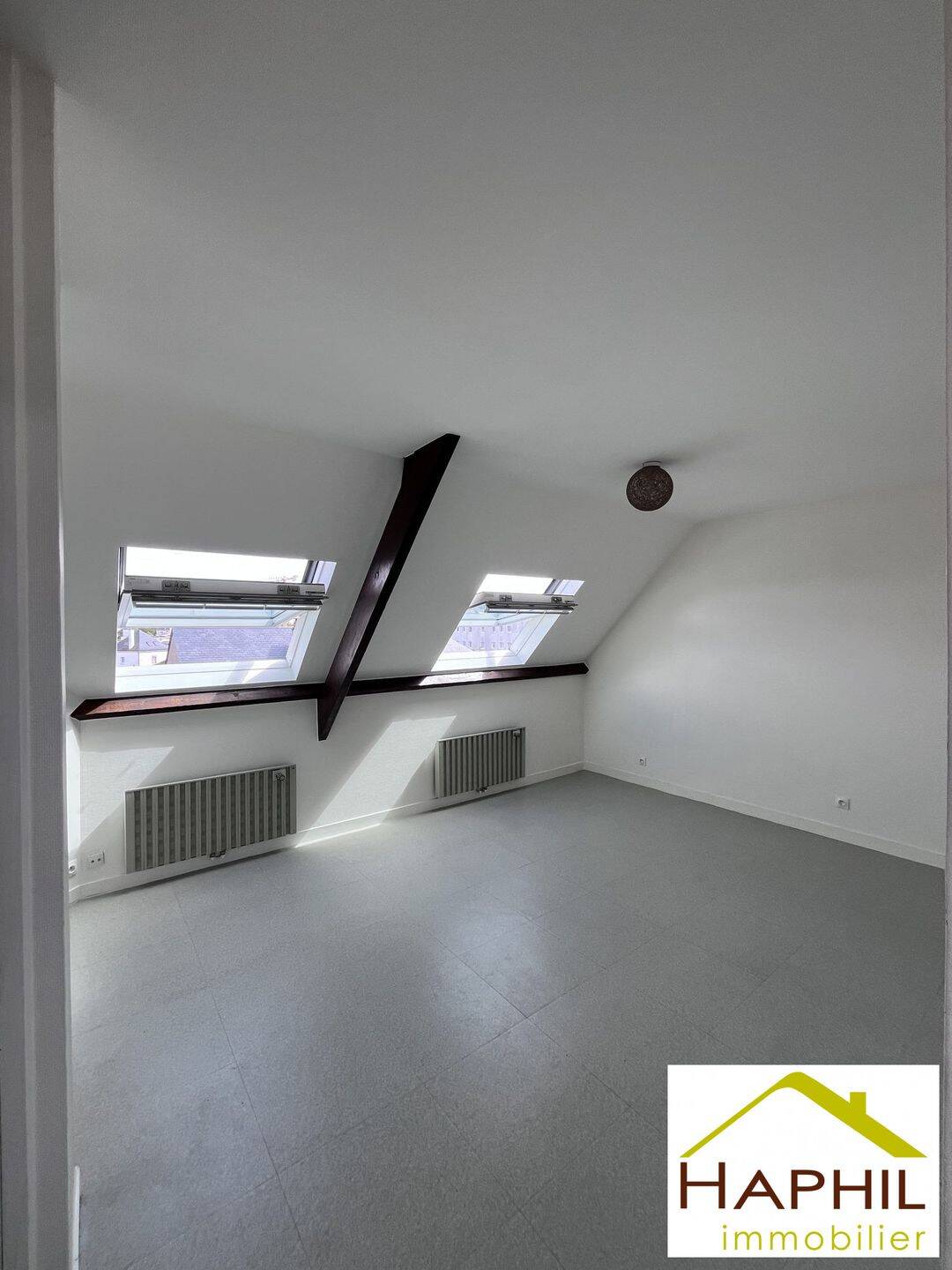 Appartement 1 pièce 27 m² · à Orléans · 27,4 m² · 452 €/mois