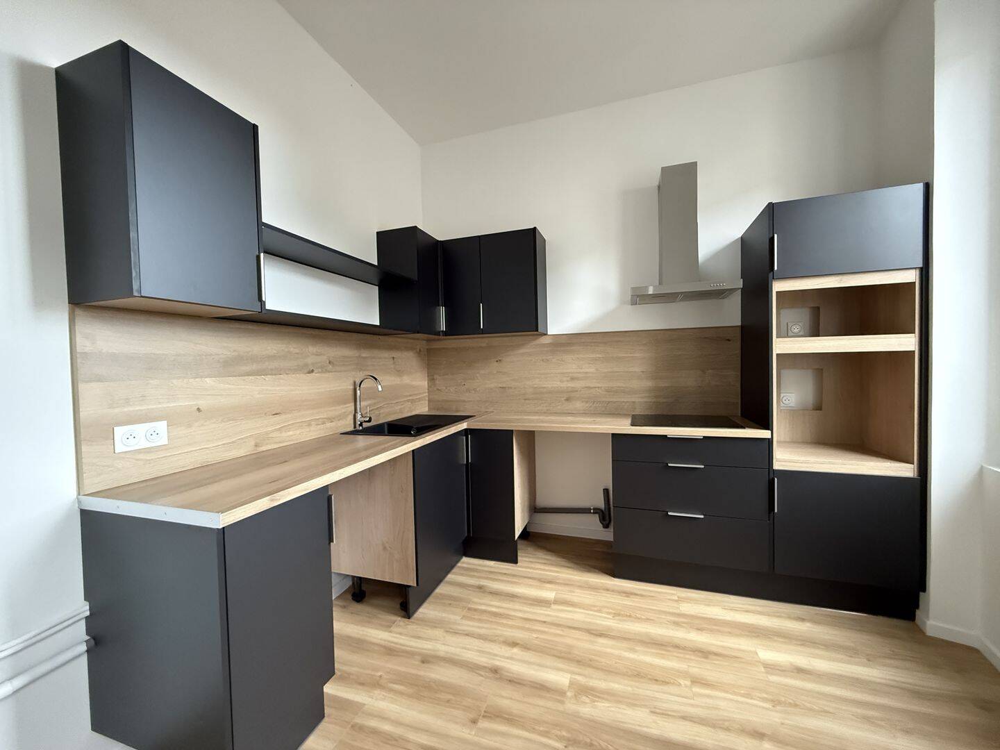 Appartement 2 pièces 51 m² · à Marseille 12ème Arrondissement · 51,2 m² · 900 €/mois