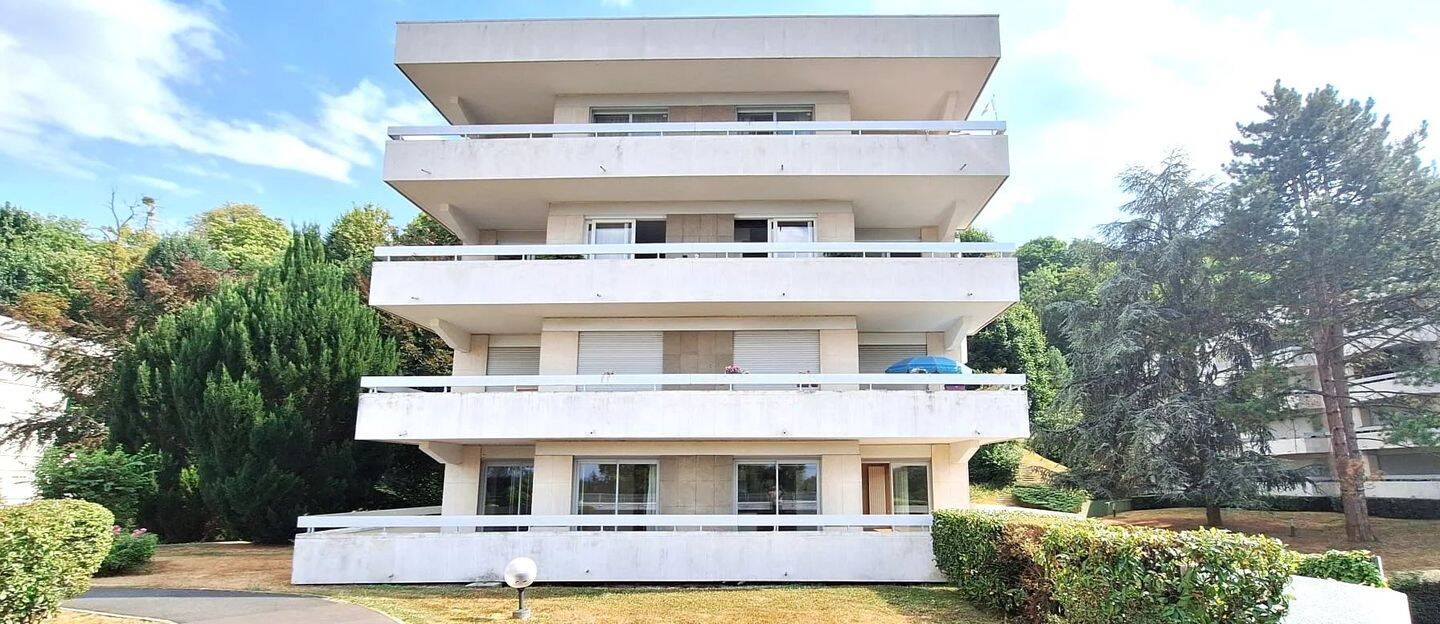 Appartement 6 pièces 114 m² · à Bougival · 113,7 m² · 471 500 €