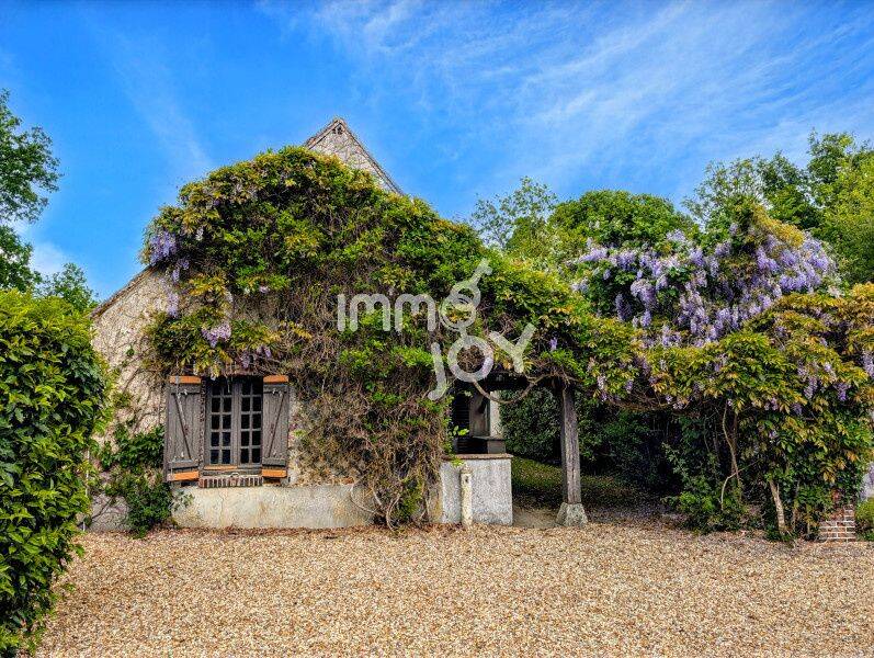 Maison 7 pièces 180 m² · à Longny les Villages · 180 m² · 337 000 €