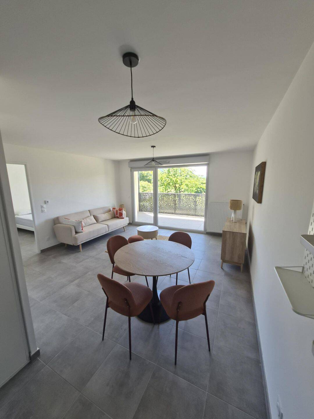 Appartement 2 pièces 47 m² · à Scionzier · 46,5 m² · 1 070 €