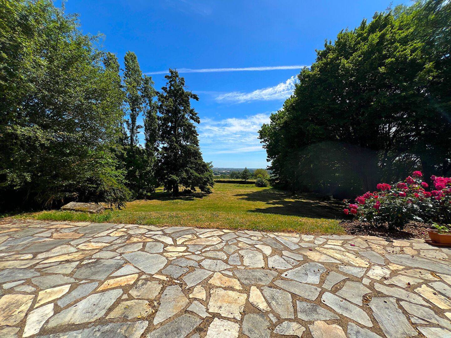 Maison 7 pièces 139 m² · à Thouaré-sur-Loire · 139 m² · 416 900 €