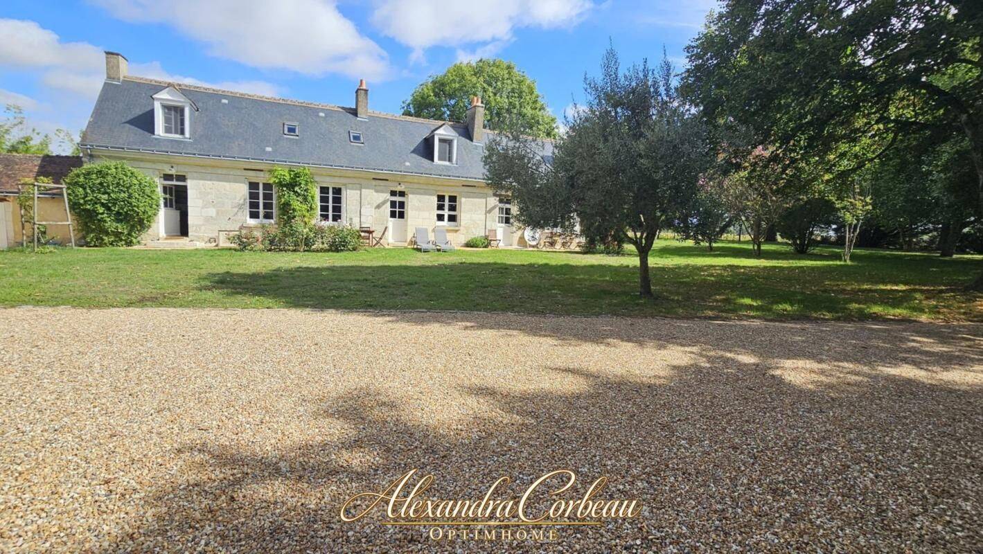 Maison 8 pièces 193 m² · à Neuillé-Pont-Pierre · 193 m² · 495 000 €