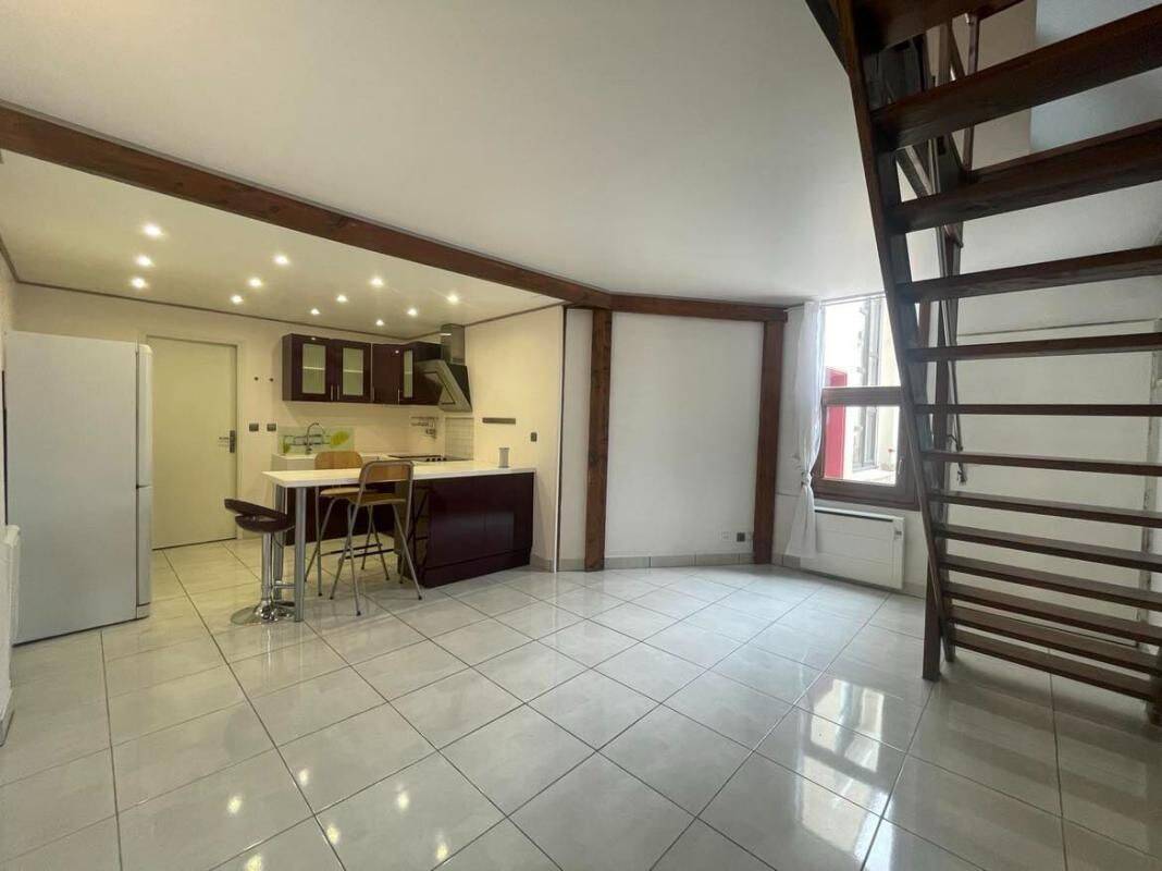 Appartement 2 pièces 61 m² · à Compiègne · 61 m² · 138 000 €