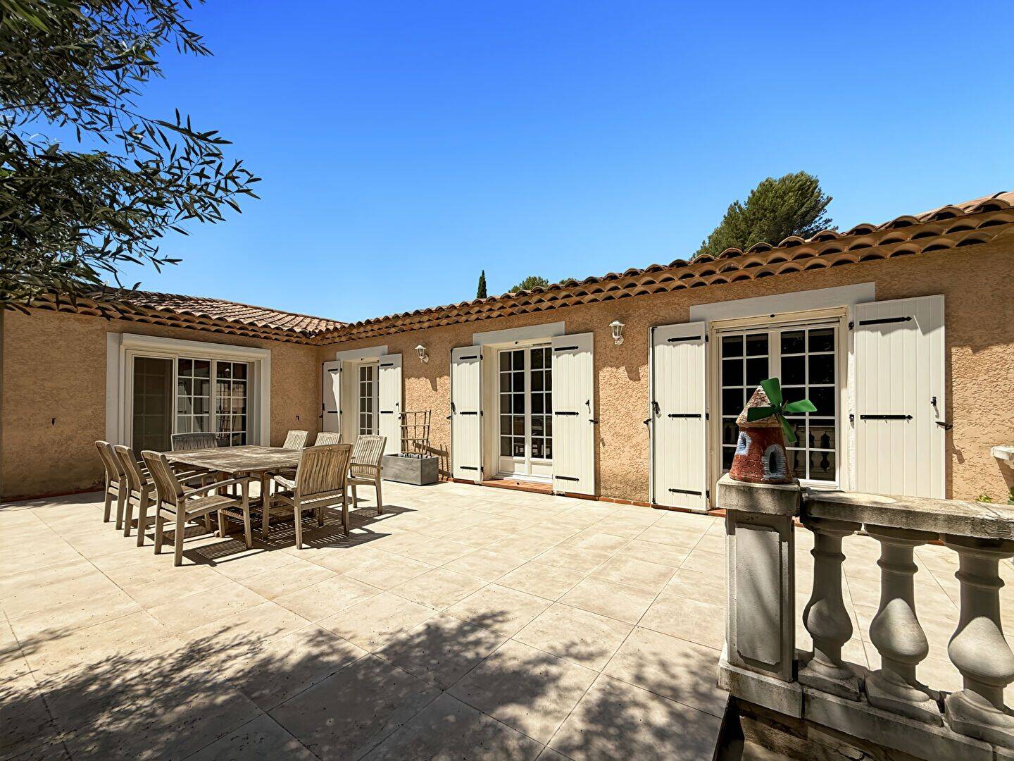 Maison 4 pièces 170 m² · à Bouc-Bel-Air · 170,3 m² · 971 000 €