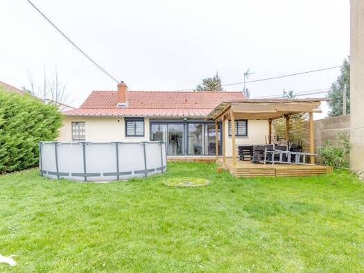 Maison de plain-pied à vendre 159 000 € 3 pièces 2 chambres 86 m² 596 m² de terrain Nord Déols 36130